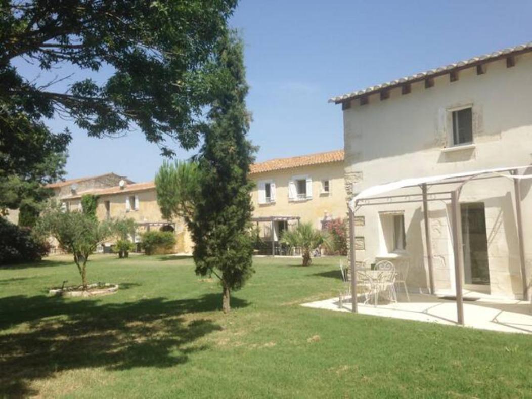 Villa Les Templiers - Petit BIZERTY 36 pers  Saint-Gilles  Exterior foto